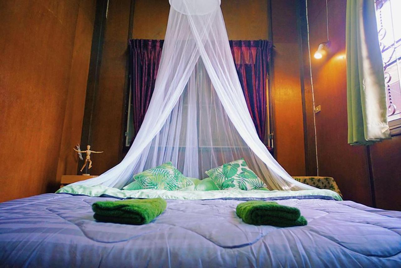Albergue Oh My Bed Chiang Mai Exterior foto