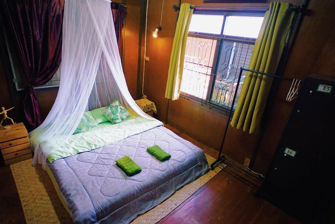 Albergue Oh My Bed Chiang Mai Exterior foto